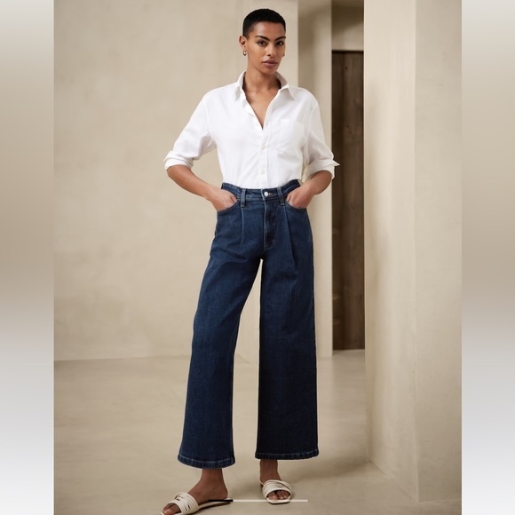 Banana Republic High Rise Pleaded Wide Leg Cropped Jeans - Picture 1 of 8